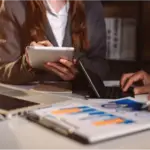 1. Leading the Digital Age with Ground breaking IT Technologie